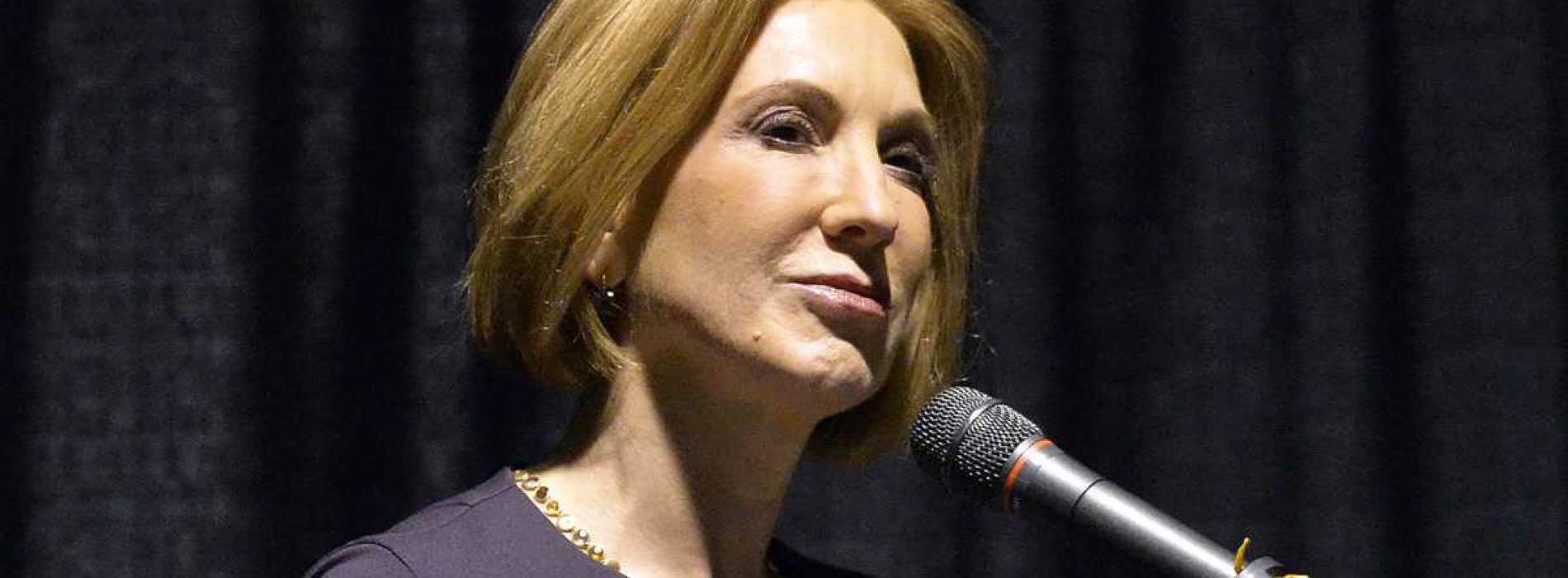 Carly Fiorina playing smart, launches #domaingate, purchases some domains you won’t believe